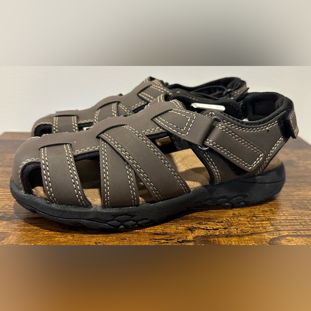 Thereabouts Boys Brown Tidal Sandals NWT Various Sizes